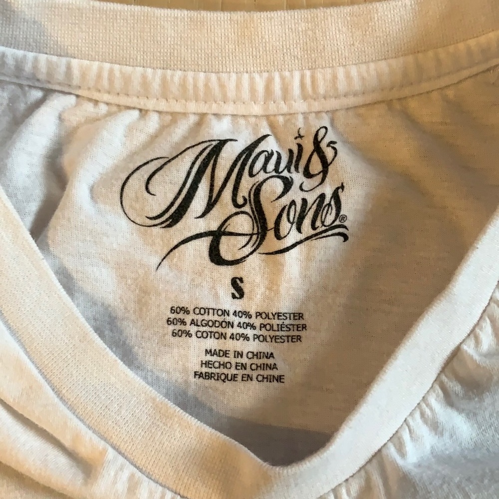 Maui & Sons cutoff t-shirt - Size small - Picture 4 of 5